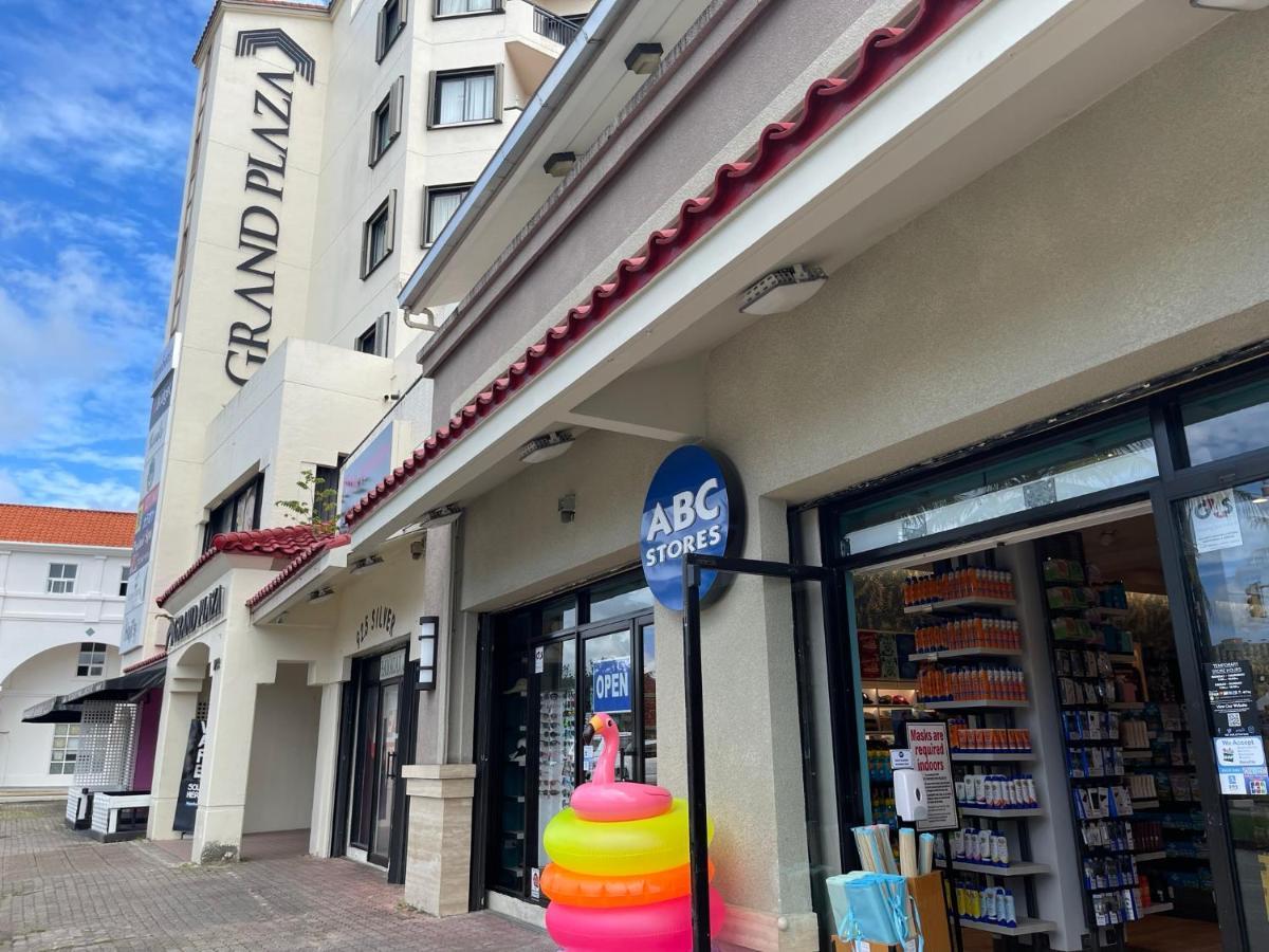 Grand Plaza Hotel Tumon Eksteriør billede