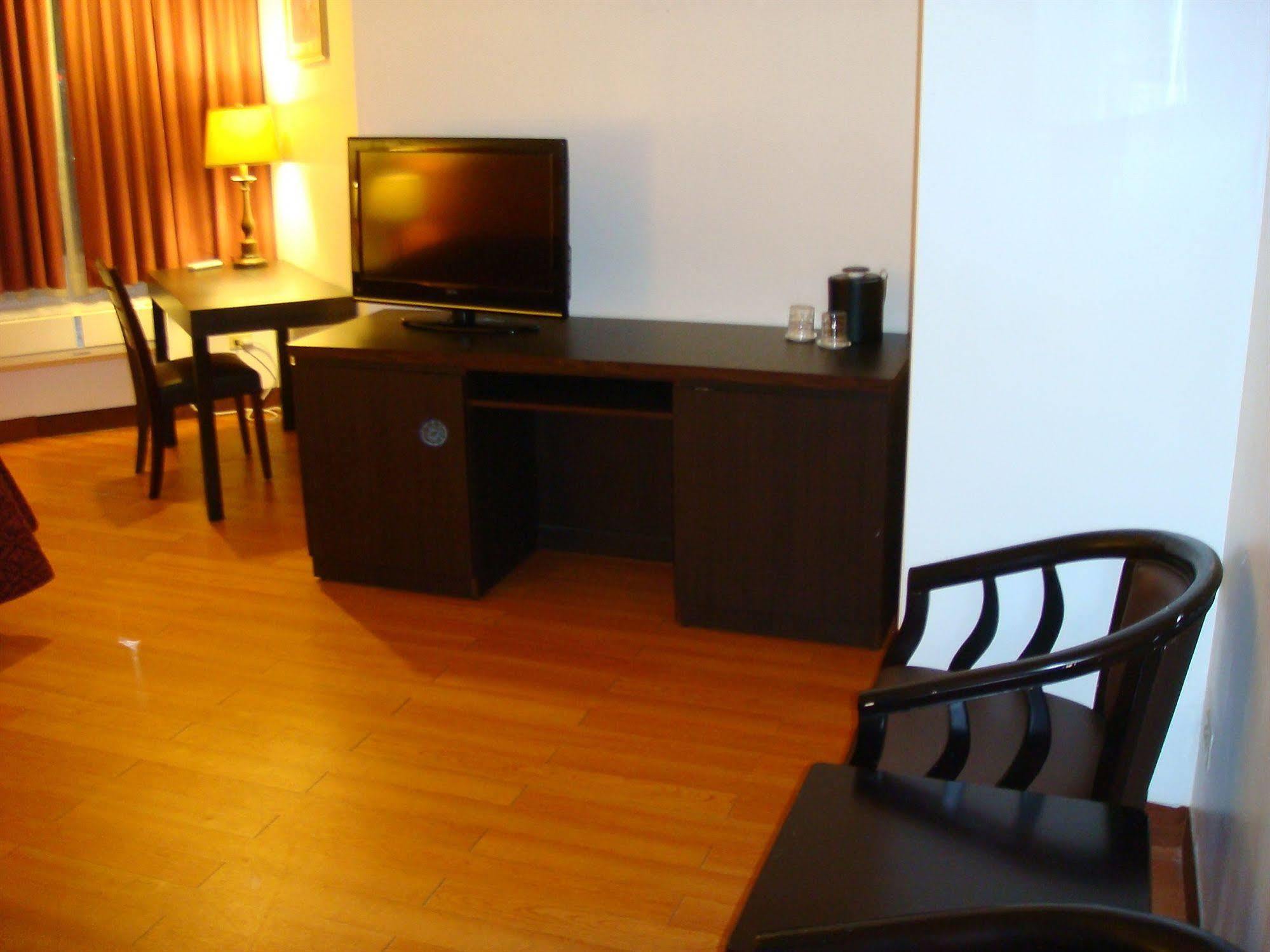 Grand Plaza Hotel Tumon Eksteriør billede