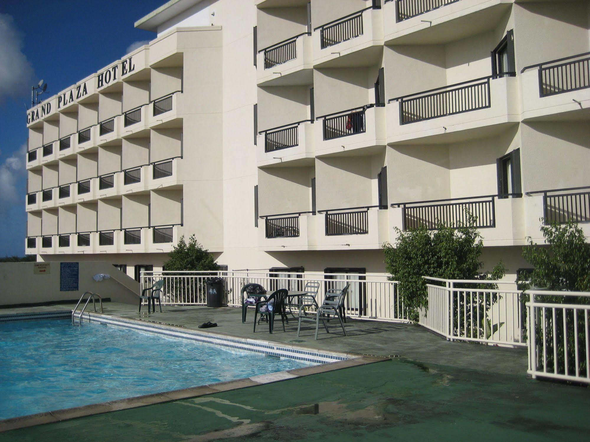 Grand Plaza Hotel Tumon Eksteriør billede