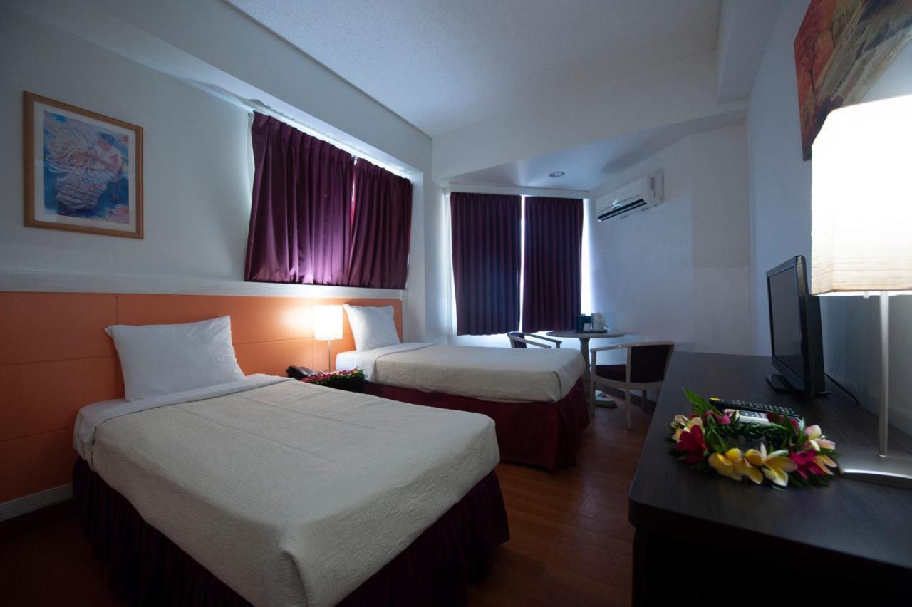 Grand Plaza Hotel Tumon Eksteriør billede